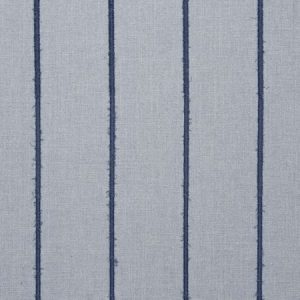 Knowsley E0739-01, fijn geweven gordijnstof met geborduurde streep patroon.