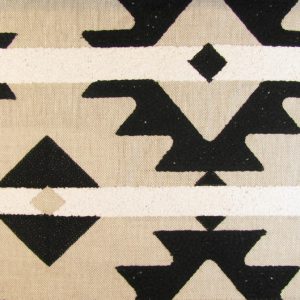 Wakati E5134-01, Luxueuze decoratiestof met geborduurde kelim patronen geweven met 100% natuurlijke materialen. | Effabrics.nl