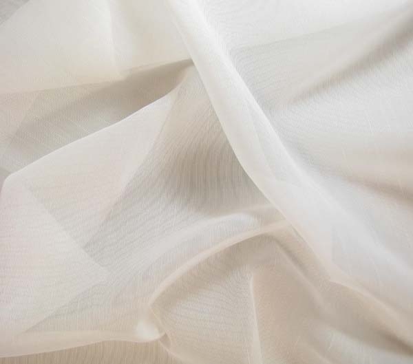 Ado E665-111 ↨ 300 cm wit, voile, kamerhoge vitrage.