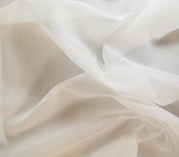 Ado E6866-111 ↨ 300 cm wit, voile, kamerhoge vitrage.