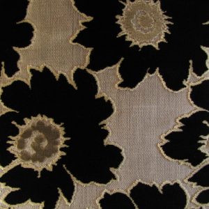 Guarda E6 2639 900 Zwart, Fijn geweven ondergrond met daarop velours bloempatronen. | Effabrics.nl