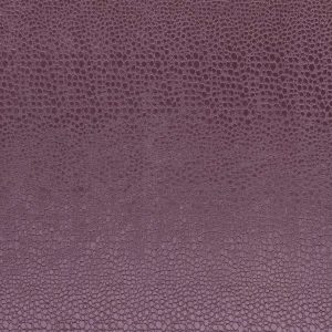 Pulse E0469-08 grape, dierenprint meubelstof | Effabrics.nl