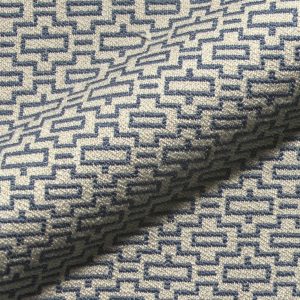 Chain E2214-133 grijs, geometrisch design meubelstof.