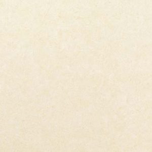 Pleso 1026-10 creme. Vinyl wandbekleding, met een ingetogen tweekleurig travertinachtig dessin. | Effabrics.nl