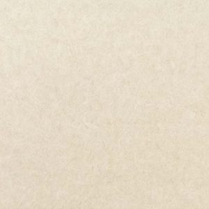 Pleso 1026-11 beige. Vinyl wandbekleding, met een ingetogen tweekleurig travertinachtig dessin. | Effabrics.nl