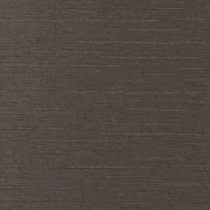 Tessera 1071-08 bruin. Vinyl wandbekleding, met een fijne, horizontale, zijdeachtige structuur en tekening. | Effabrics.nl