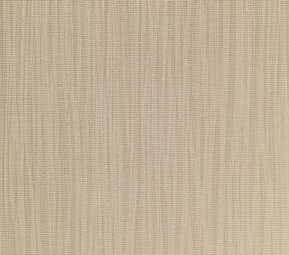 Larak 1079-02 beige. Vinyl wandbekleding, met een verticale boomschorsstructuur in ton-sur-ton kleuren. | Effabrics.nl