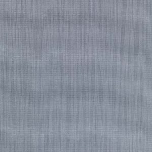 Larak 1079-10 blauw. Vinyl wandbekleding, met een verticale boomschorsstructuur in ton-sur-ton kleuren. | Effabrics.nl