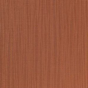 Larak 1079-22 oranje. Vinyl wandbekleding, met een verticale boomschorsstructuur in ton-sur-ton kleuren. | Effabrics.nl