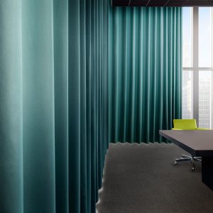 Bedra FR ↔ 295 cm.