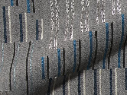 Colada E2183-6715 blauw, Q2 meubelstof van het Duitse merk Höpke.