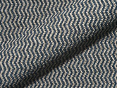 Cantua Q2 E2016-263 blauw, luxueuze meubelstof. | Effabrics.nl