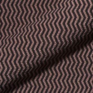 Cantua Q2 E2016-265 rose, luxueuze meubelstof. | Effabrics.nl