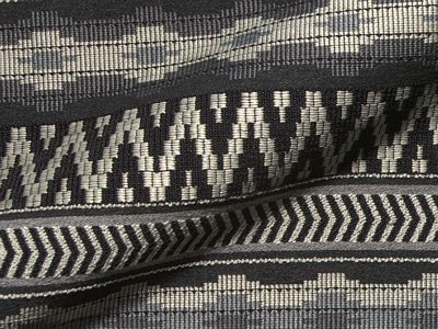 Inka Q2 E2017-276 zwart, luxueuze meubelstof. | Effabrics.nl