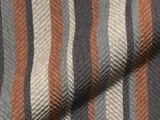 Predazzo E5607-630 Terra, chenille meubelstof | Effabrics.nl